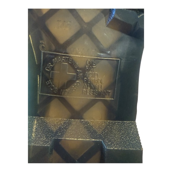 Dr. Martens woman’s 1460 Pascal Virginia Combat Boots Gunmetal Gray Sz 7 New - Picture 8 of 8